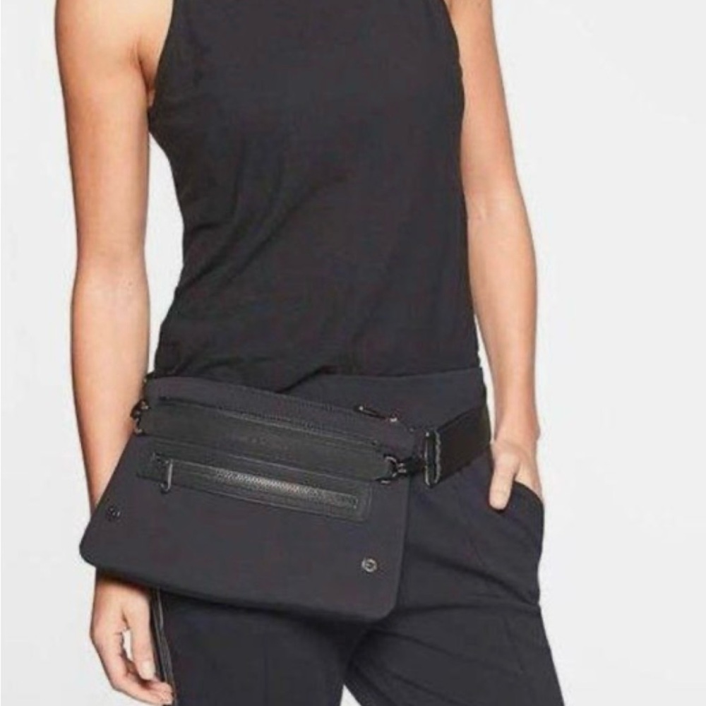 Athleta Caraa X Neoprene Fanny Pack